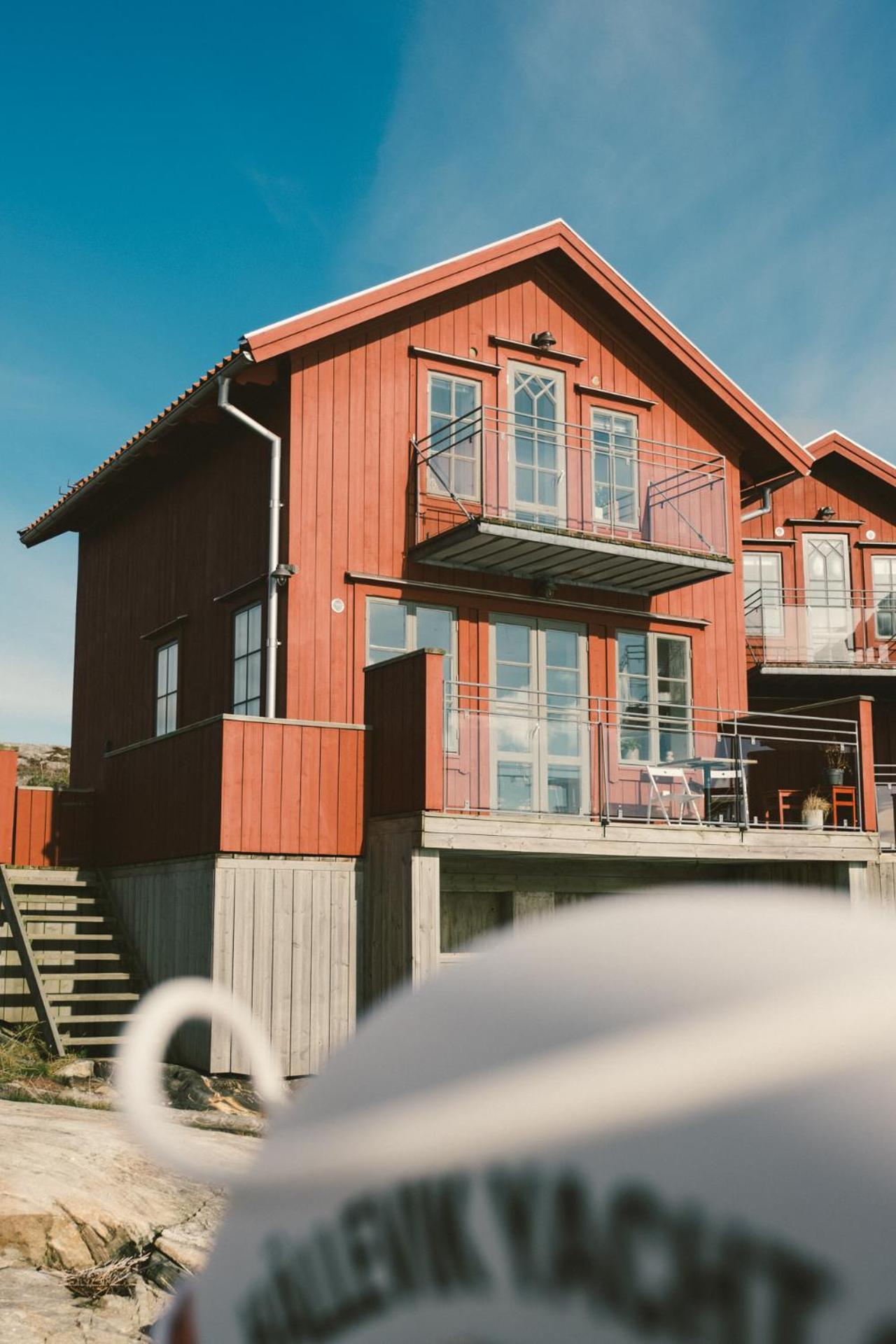 Hotel Strana Halleviksstrand Exterior photo